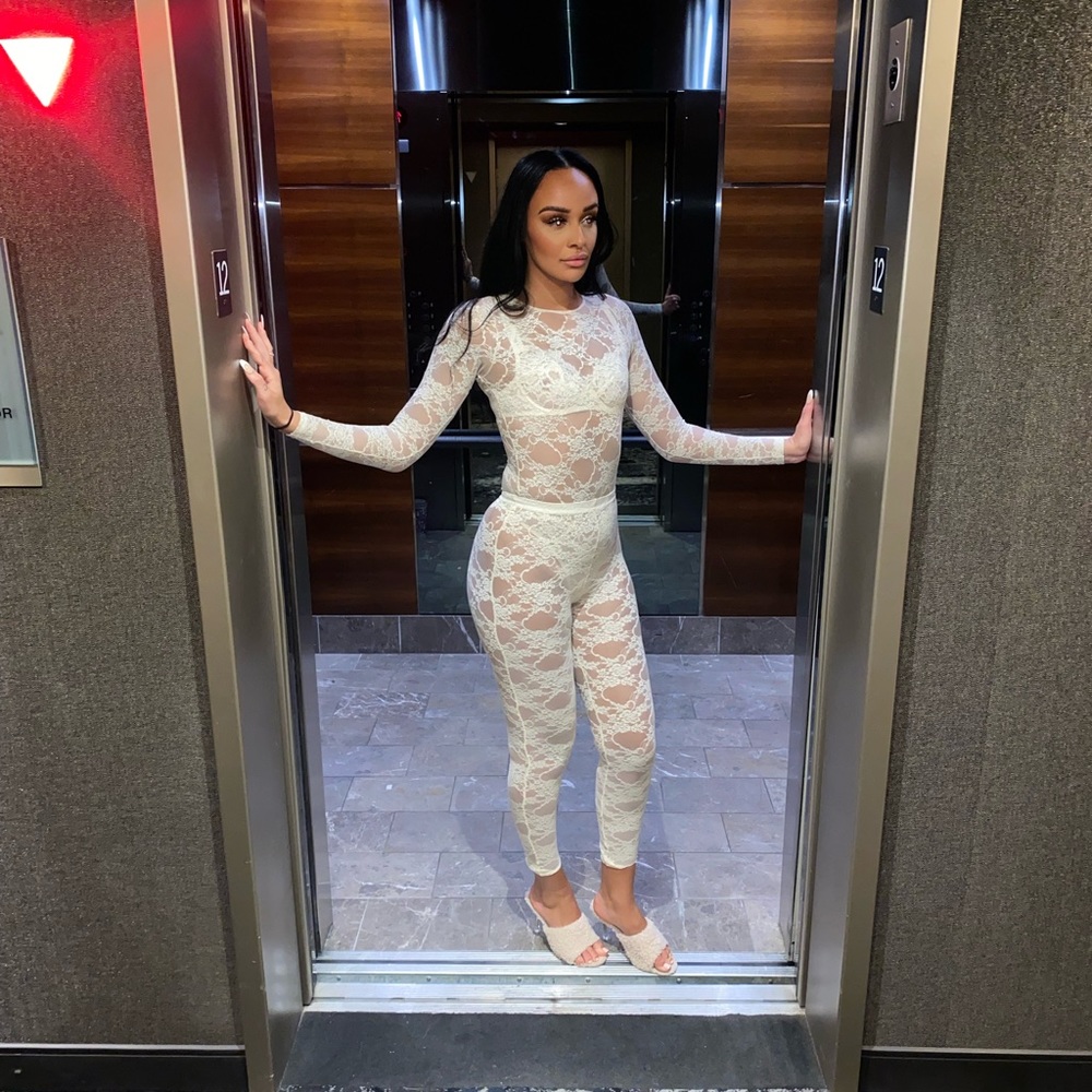 Lace set (bodysuit & leggings)